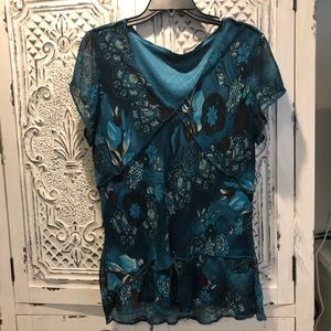 Flowery lined chiffon top size XL
